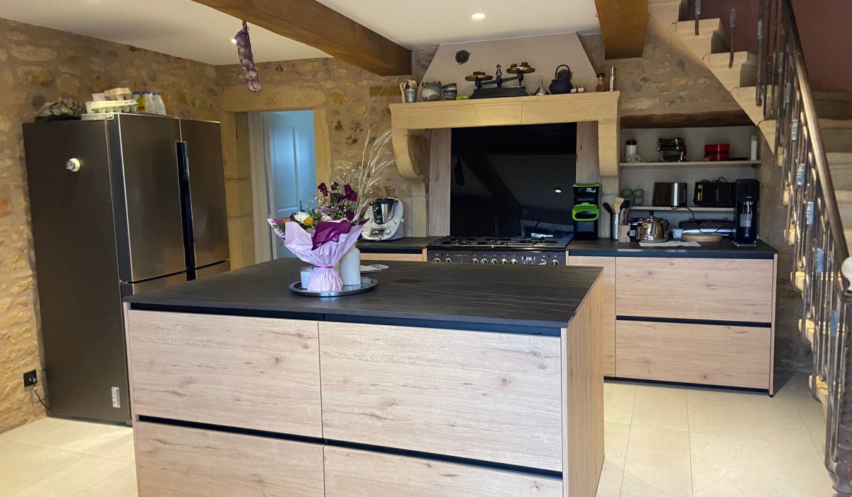 Cuisine Roanne - MM Cuisines - Cuisiniste Roanne - Cuisine îlot Roanne